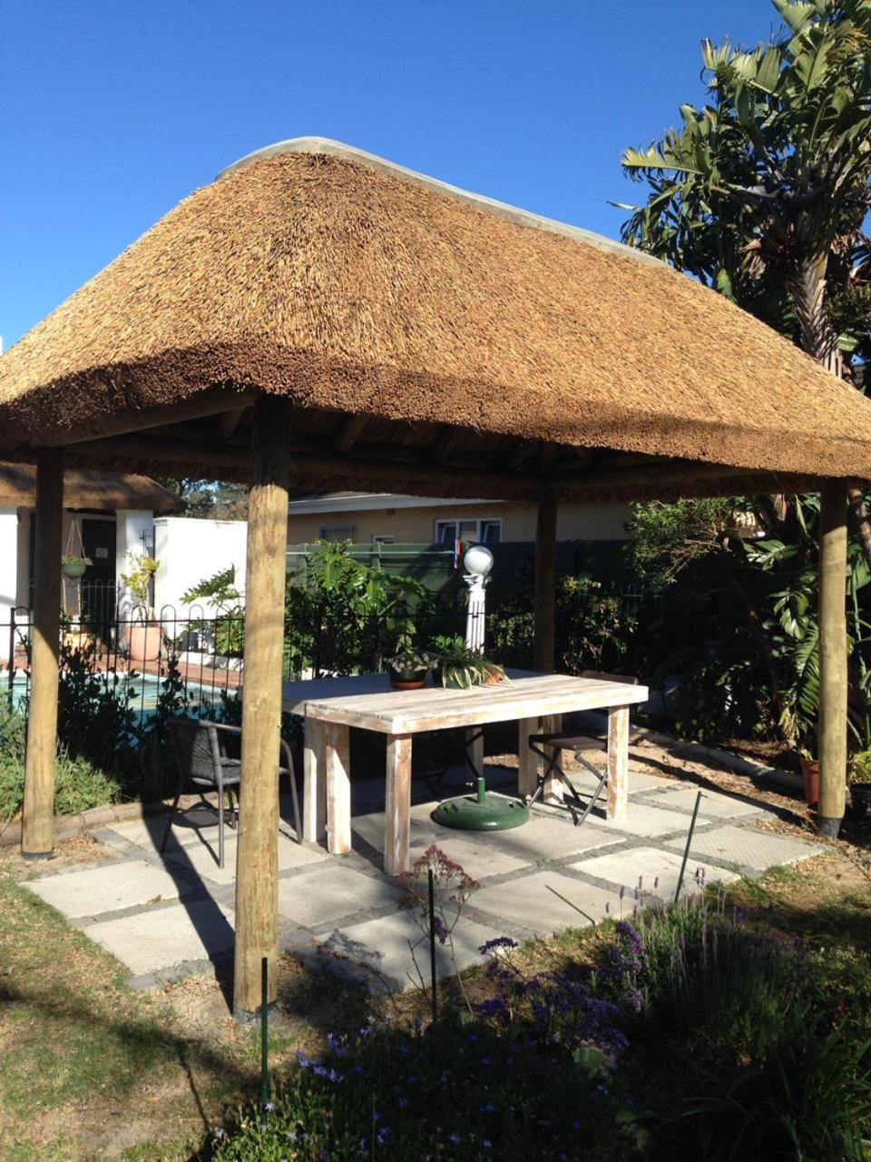 Howards End Manor B&B Cape Town Exterior photo